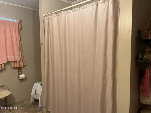 58 Bell Rd, Wiggins, MS 39577 photo 8