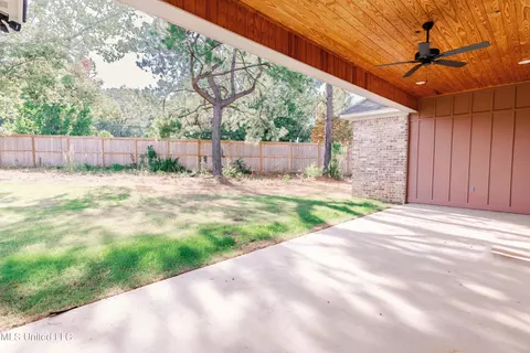 Exterior - 126 Trace Pointe Pl, Clinton, MS 39056 photo 11 of 18