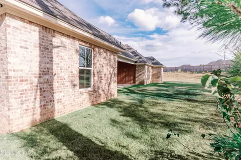 Exterior - 126 Trace Pointe Pl, Clinton, MS 39056 photo 15 of 18
