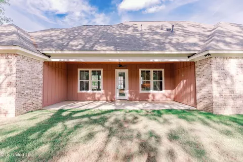 Exterior - 126 Trace Pointe Pl, Clinton, MS 39056 photo 13 of 18