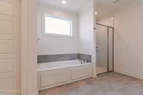 Bath - 126 Trace Pointe Pl, Clinton, MS 39056 photo 2 of 12