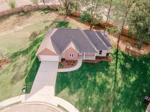 Exterior - 126 Trace Pointe Pl, Clinton, MS 39056 photo 6 of 18