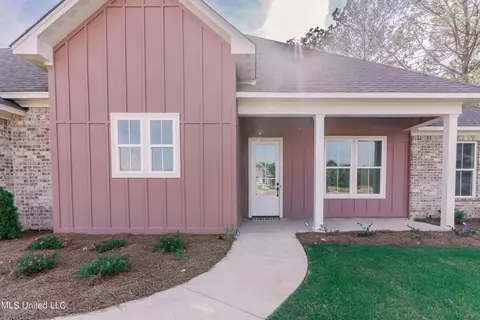 Exterior - 126 Trace Pointe Pl, Clinton, MS 39056 photo 8 of 18