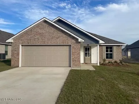 13308 Southern Magnolia Ave, Gulfport, MS 39503