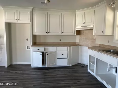 111 Jody Dr, Canton, MS 39046 photo 2