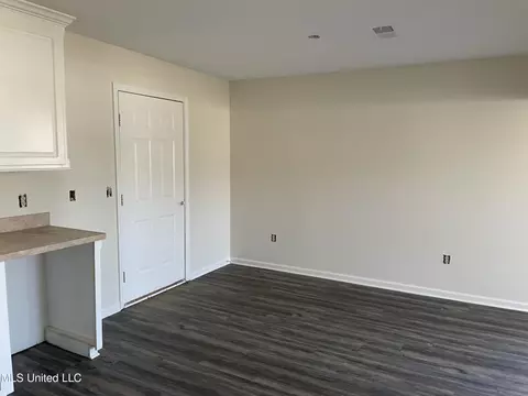 111 Jody Dr, Canton, MS 39046 photo 3