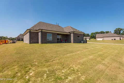 1862 Millers Cv, Nesbit, MS 38651 photo 17