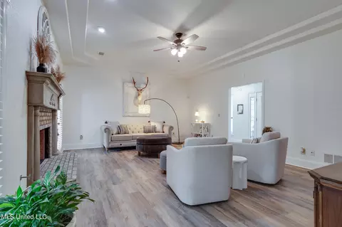 2258 Legends Dr, Nesbit, MS 38651 photo 22