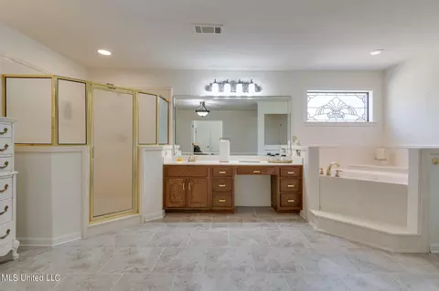 2258 Legends Dr, Nesbit, MS 38651 photo 19