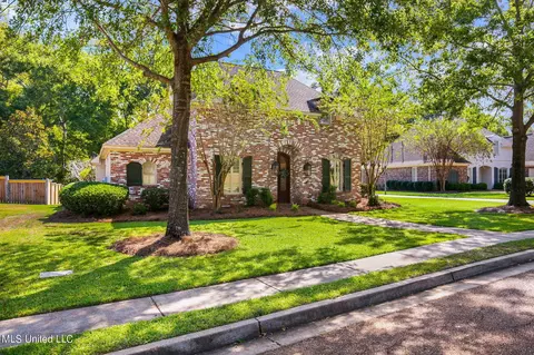 228 Hickory Gln, Madison, MS 39110 photo 3