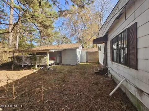 4218 Breazeale St, Jackson, MS 39209 photo 2