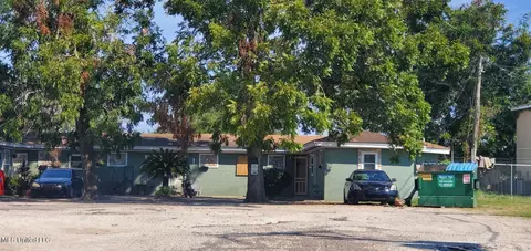 4229 Martin Luther King Blvd, Moss Point, MS 39563