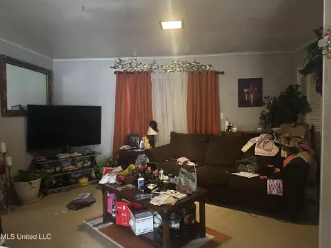 343 N Flag Chapel Rd, Jackson, MS 39209 photo 2