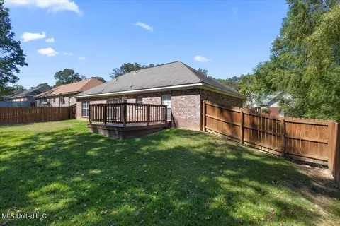 136 Gaddy Dr, Byram, MS 39272 photo 23