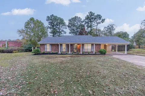 8351 Essex Cv, Southaven, MS 38671