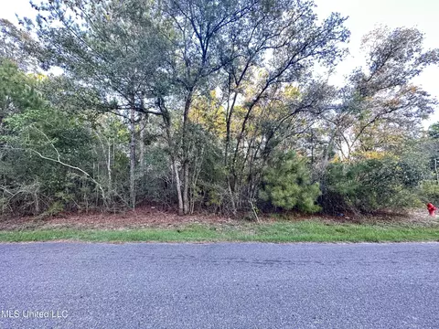 0 Peachtree Dr, Bay Saint Louis, MS 39520