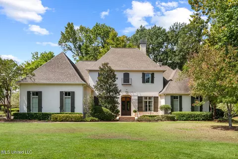 102 Oakridge Trl, Flowood, MS 39232