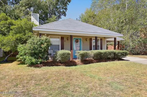 343 Audubon Cir, Brandon, MS 39047 photo 2