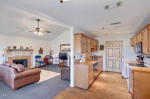 343 Audubon Cir, Brandon, MS 39047 photo 11