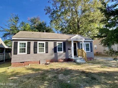 216 Stillwood Dr, Jackson, MS 39206