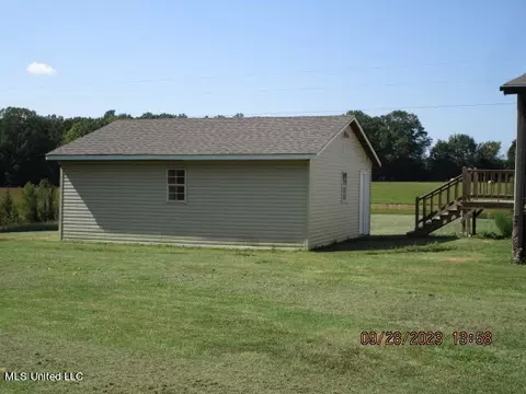 1523 Union Rd, Sardis, MS 38666 photo 6