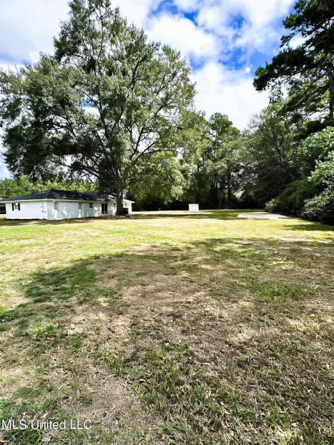 12904 Dixie Hill Dr, Moss Point, MS 39562 photo 19