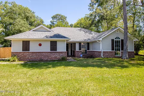 13064 Andy Dr, Gulfport, MS 39503