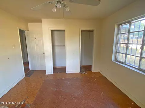 1377 W Mcdowell Rd, Jackson, MS 39204 photo 8