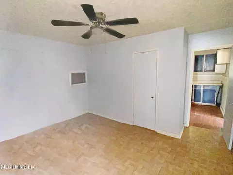 1377 W Mcdowell Rd, Jackson, MS 39204 photo 9