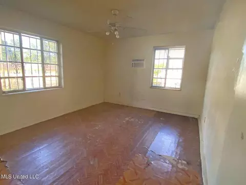 1377 W Mcdowell Rd, Jackson, MS 39204 photo 7