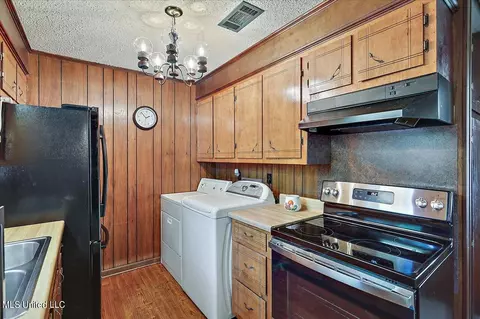 119 Mayfair Dr, Jackson, MS 39212 photo 9