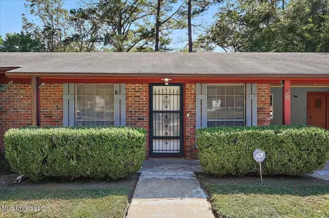 119 Mayfair Dr, Jackson, MS 39212 photo 4