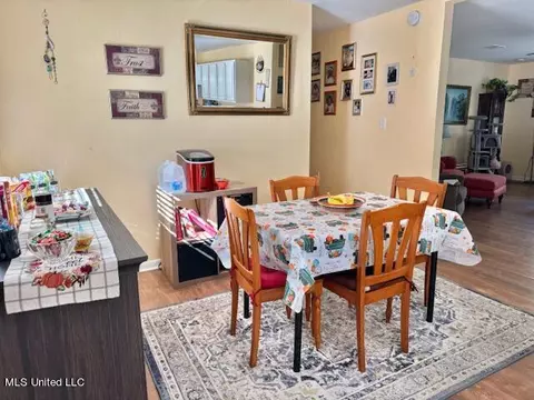 20458 Rd 258, Picayune, MS 39466 photo 5
