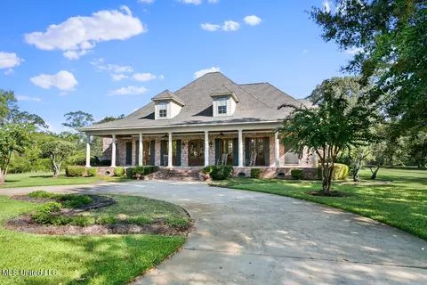 1228 Stokes Rd, Canton, MS 39046