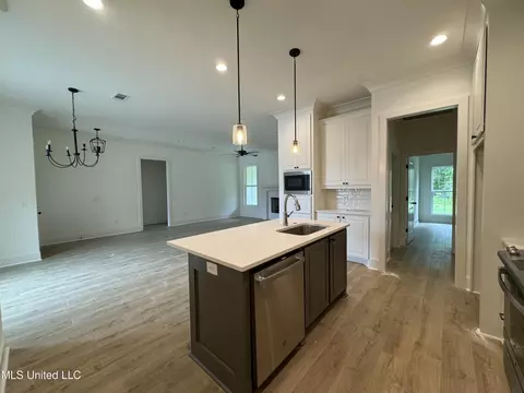 418 Butternut Dr, Canton, MS 39046 photo 5