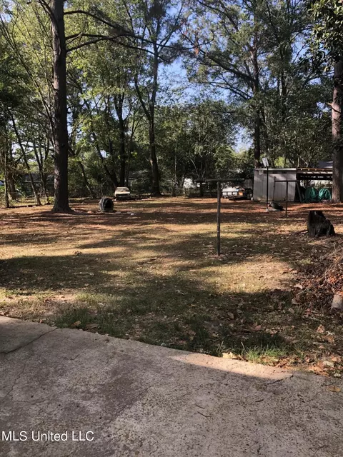 346 Reed Ave, Jackson, MS 39206 photo 2