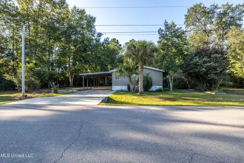 9744 Limu Way, Diamondhead, MS 39525