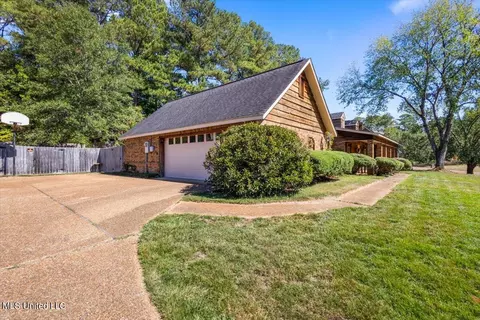174 Blackmon Rd, Byram, MS 39272 photo 2