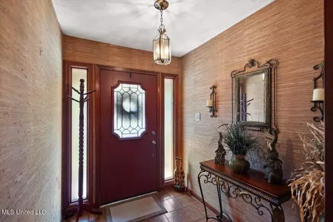 174 Blackmon Rd, Byram, MS 39272 photo 5