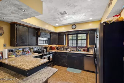 174 Blackmon Rd, Byram, MS 39272 photo 9