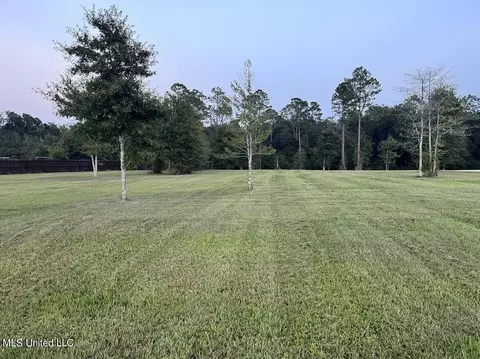 No E Pointe Drive, Picayune, MS 39466