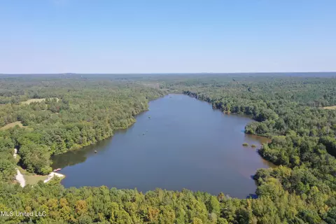 588 Mcgaughy Rd, Ashland, MS 38603