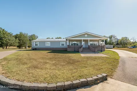 188 Beechtree Ln, Byhalia, MS 38611
