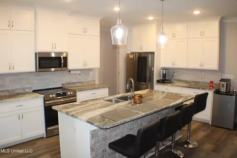 11402 Cedar Point Cv, Hernando, MS 38632 photo 17
