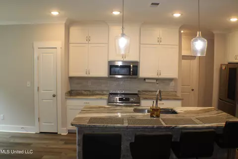11402 Cedar Point Cv, Hernando, MS 38632 photo 16