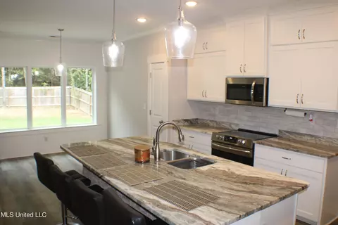 11402 Cedar Point Cv, Hernando, MS 38632 photo 14