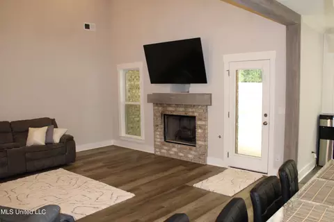 11402 Cedar Point Cv, Hernando, MS 38632 photo 22