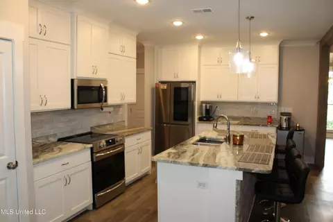 11402 Cedar Point Cv, Hernando, MS 38632 photo 19