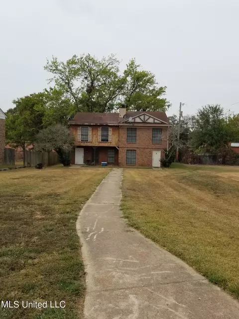5725 Horton Ave #A/B, Jackson, MS 39206
