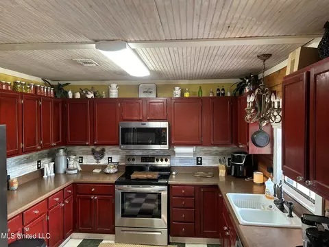 1179 S Jackson Cv, Terry, MS 39170 photo 15